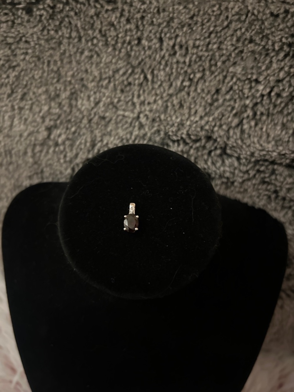 Vintage 925 Sterling Silver Garnet Pendant